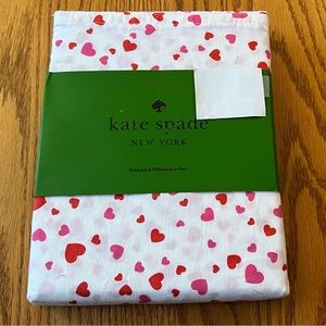 NIP Kate Spade Standard Red & Pink Hearts Pillowcase Pair